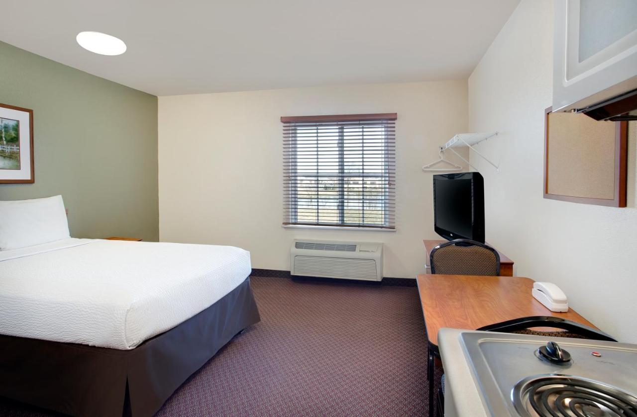 Woodspring Suites Fort Wayne Exterior foto