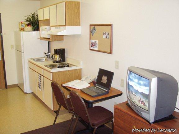 Woodspring Suites Fort Wayne Zimmer foto