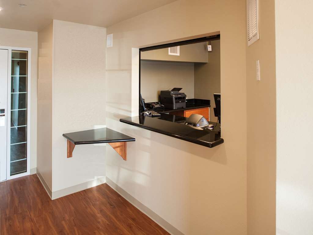 Woodspring Suites Fort Wayne Interior foto